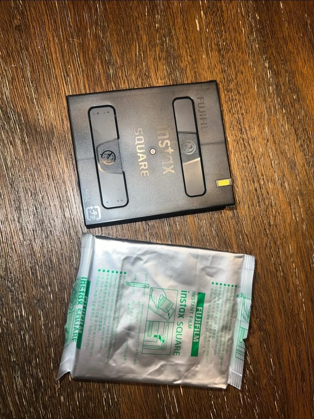 Fujifilm instax SQUARE Printer in Matte Black